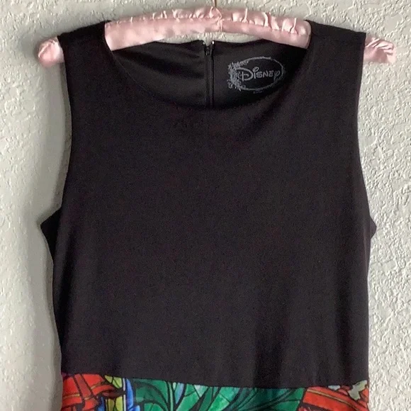 Disney Sheath Dress Black and Green Sleeveless Crew Neck - Picture 3 of 7